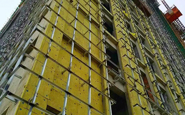 外墻保溫裝飾材料火災(zāi)風(fēng)險(xiǎn)預(yù)防及處置措施！