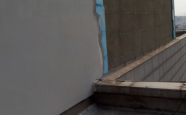 外墻膩?zhàn)訛槭裁幢葍?nèi)墻貴?